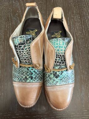 Freebird by Steven Tan Leather Flats with Teal Snake-Print Panels
